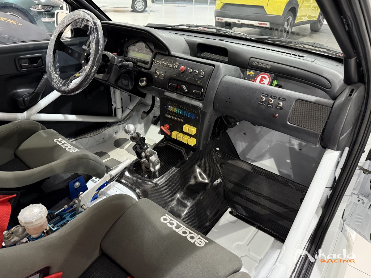Ford Escort RS Cosworth Gr.A Martini ex Jolly Club – photo 4 sur 6