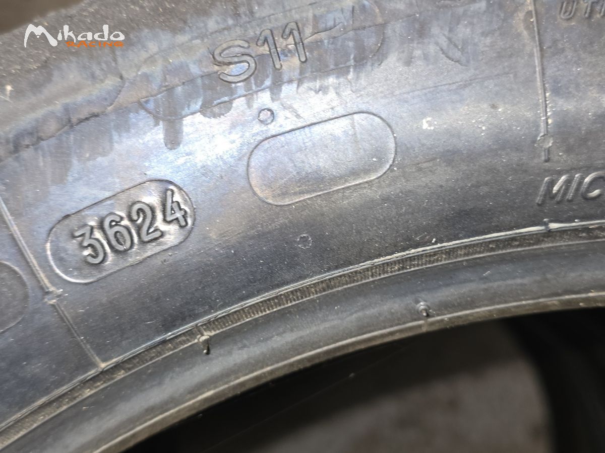 Michelin s11 – photo 3 sur 3