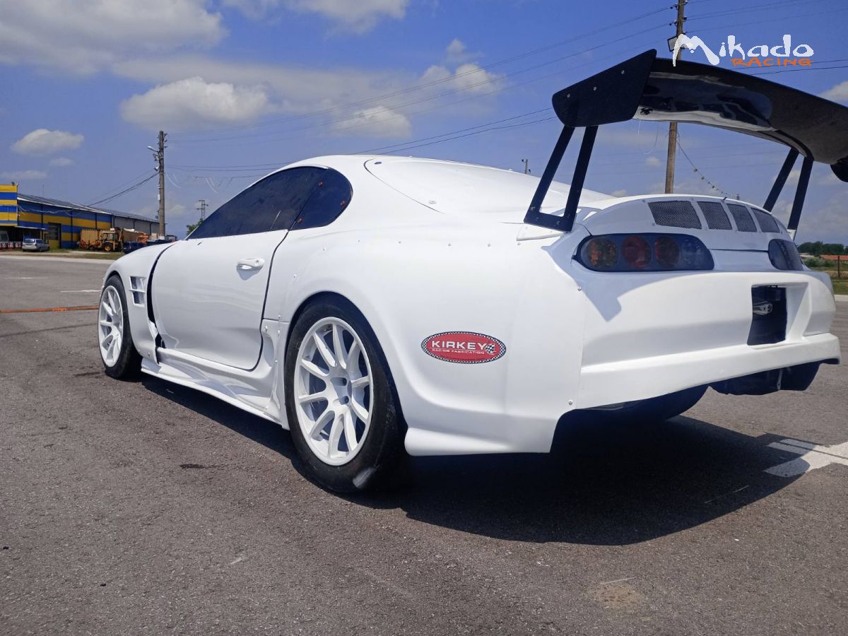 Toyota Supra MK4 Race Car – photo 3 sur 5