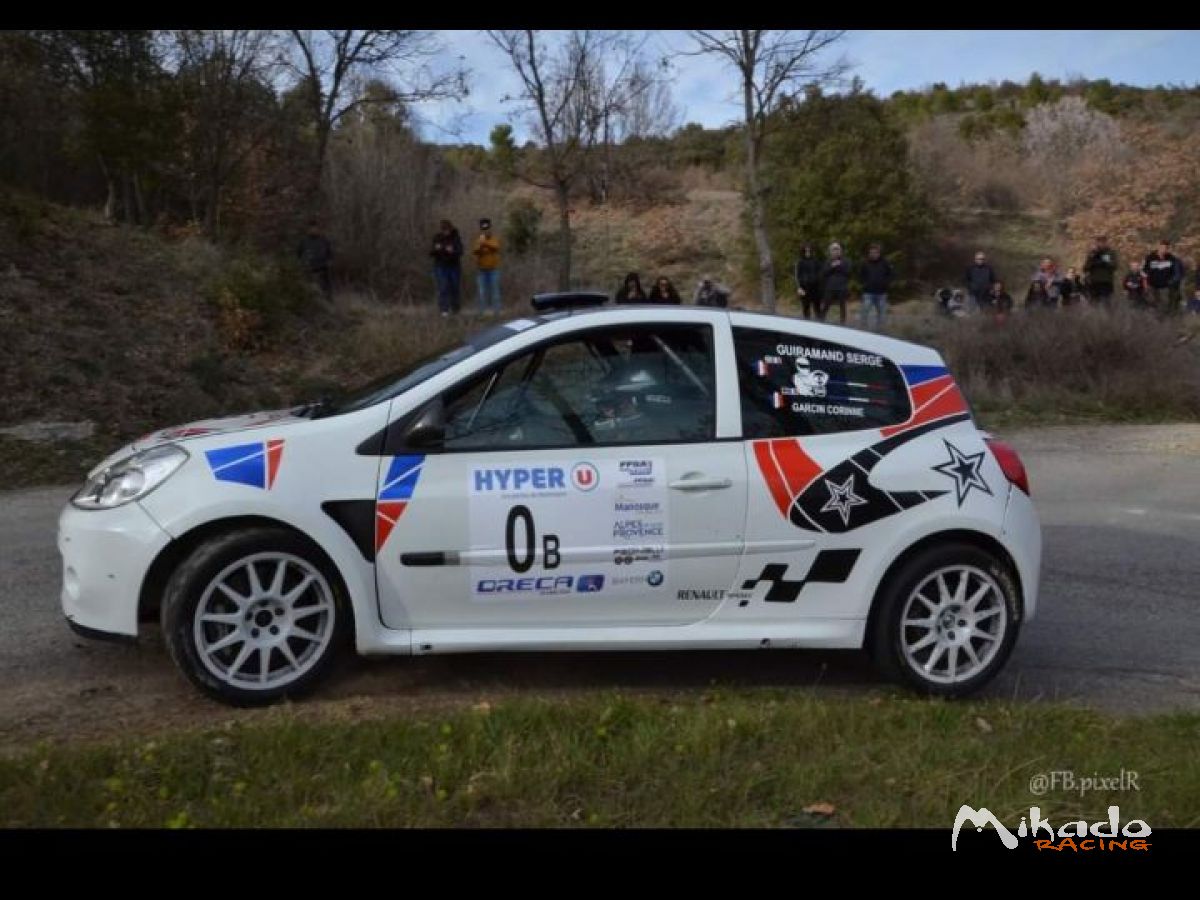 Clio R3 max 250 chv – photo 1 sur 2