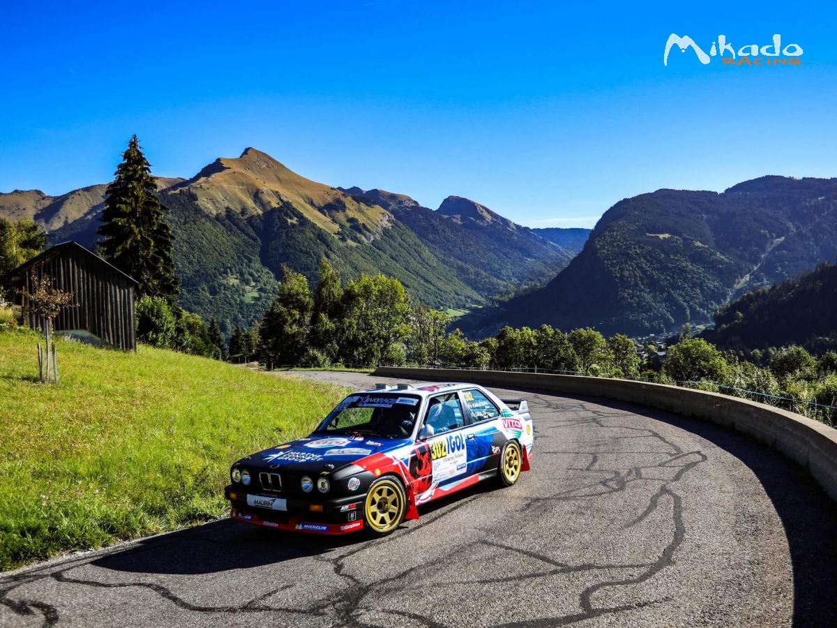 EVORACE loue BMW M3 GrA – photo 1 sur 5