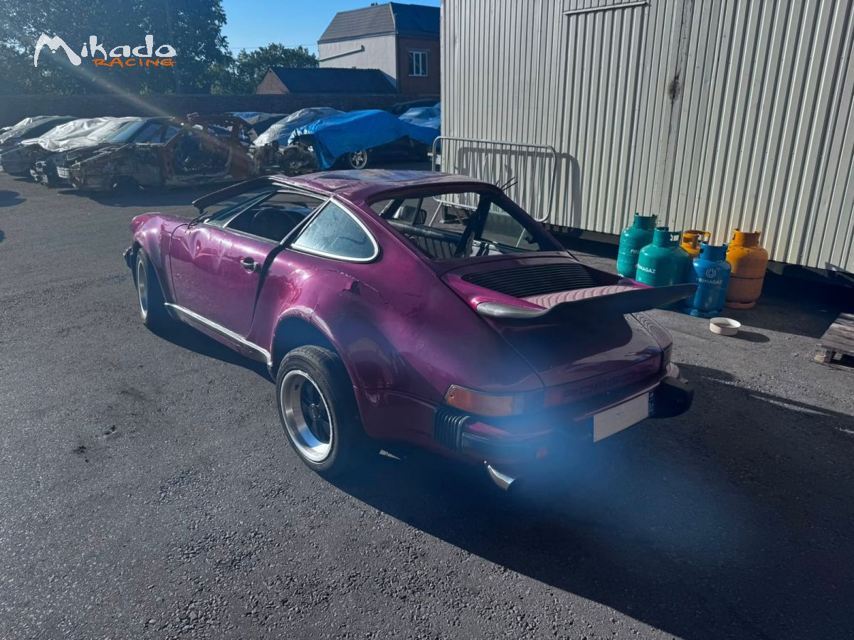 Pièces Porsche 911 2.2 E 1970 - demontage en cours – photo 2 sur 6