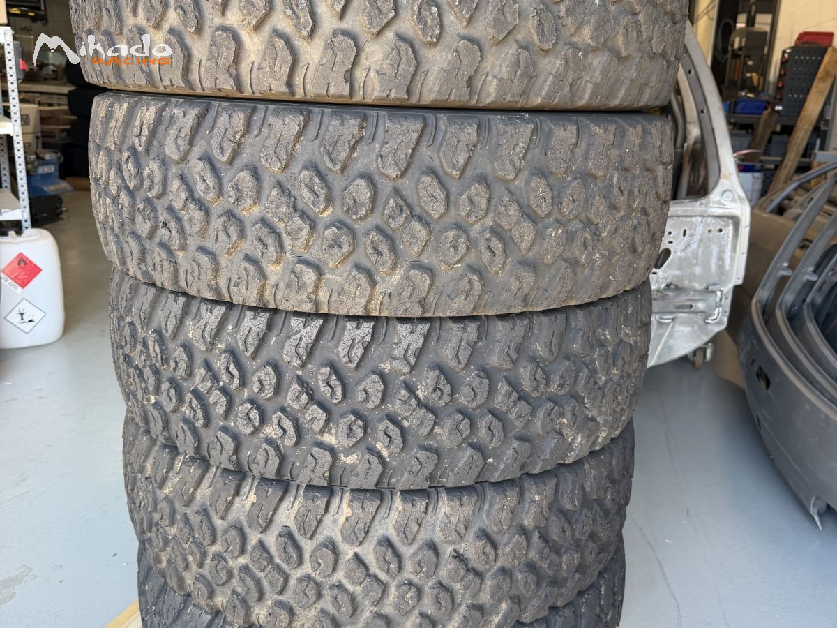 Pneu rallye raid Maxxis RAZR RAID + 15 pouces