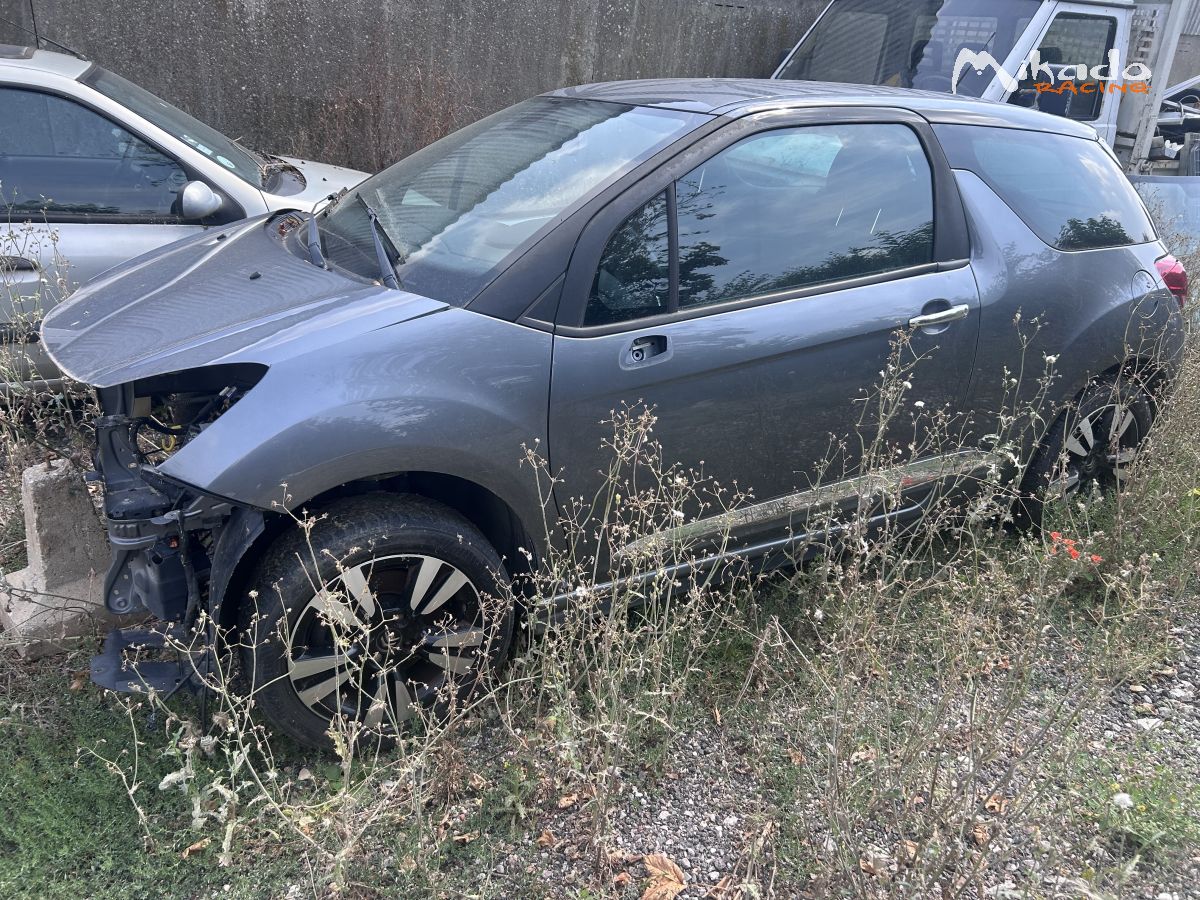 caisse sur train DS3