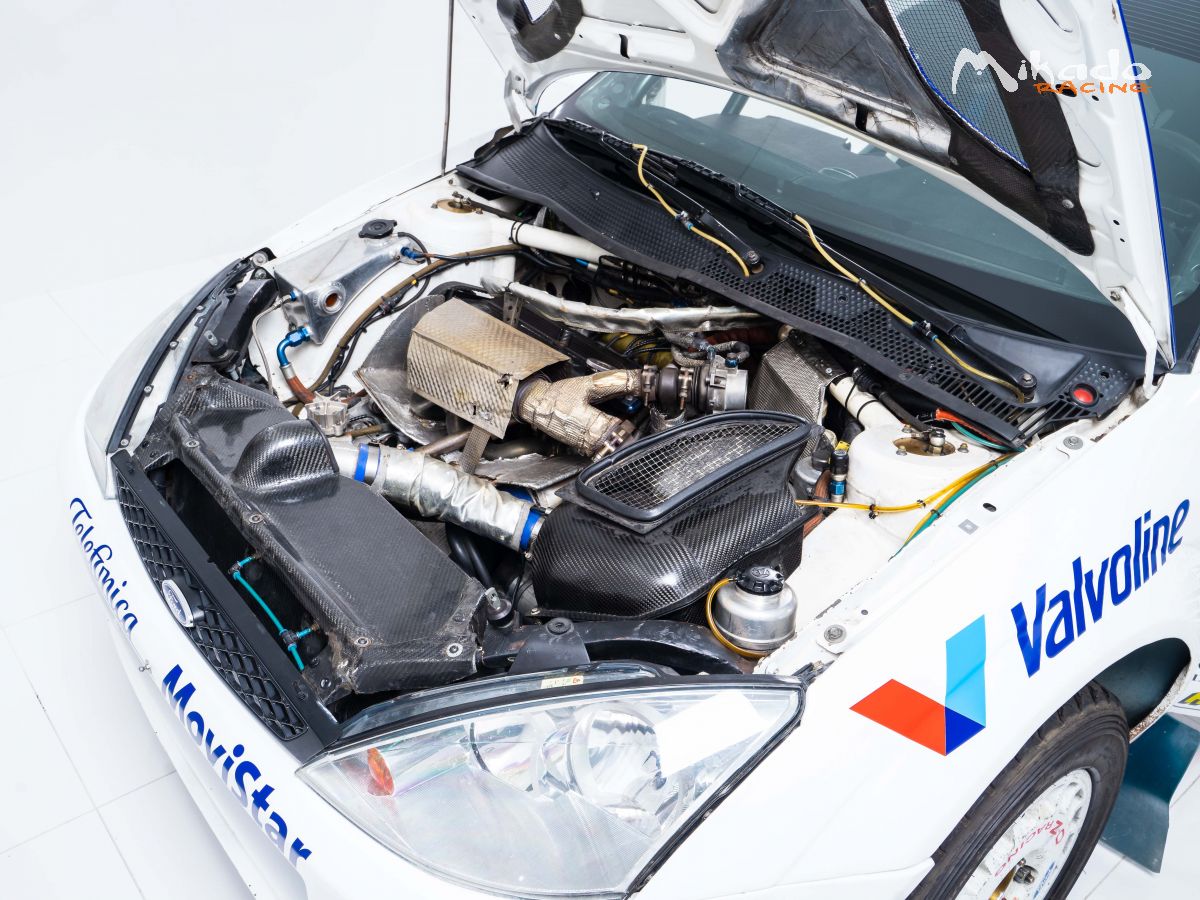 Ford Focus WRC 2000 – photo 3 sur 6