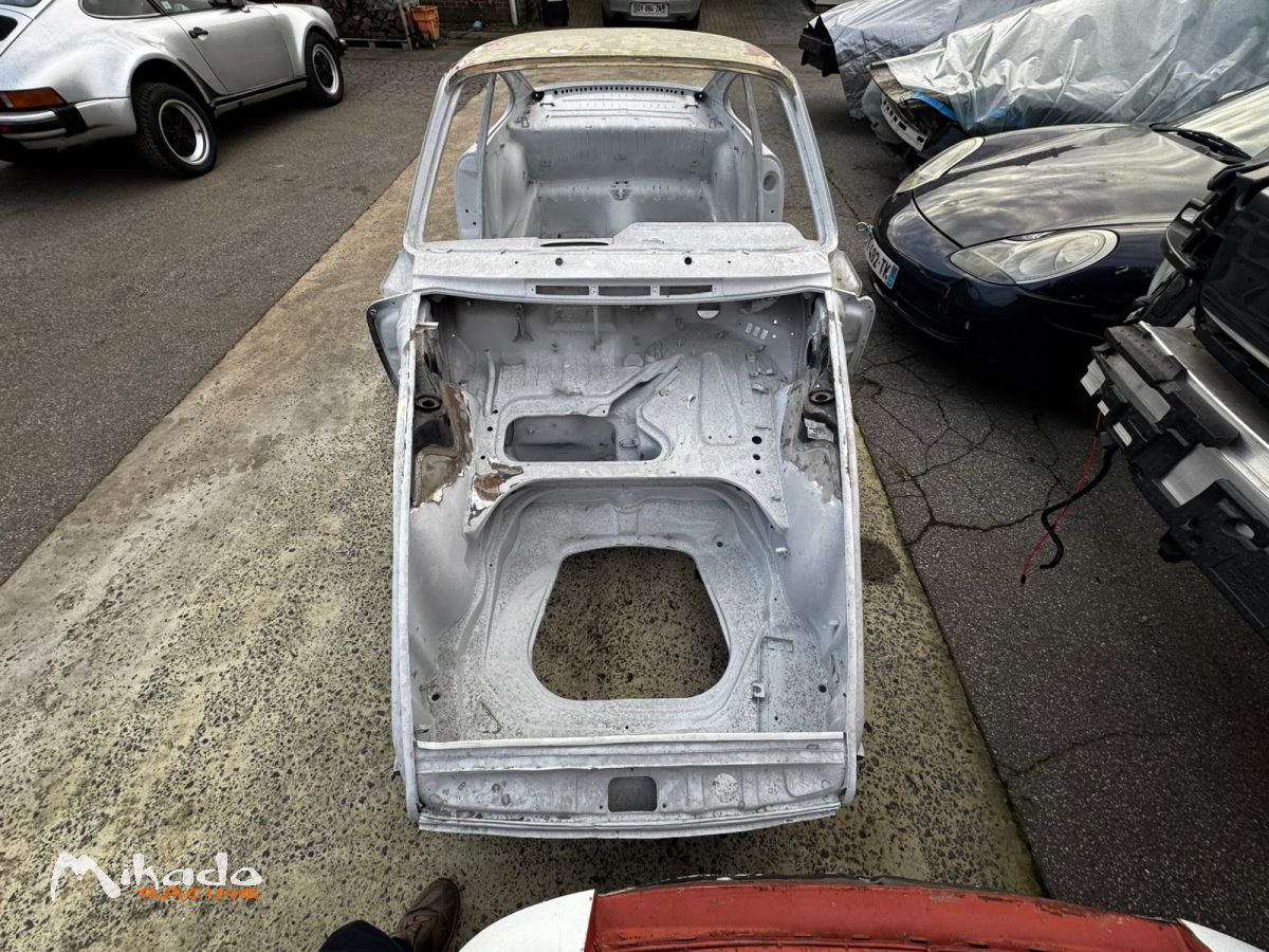Caisse Porsche 911 2.0 1965 – photo 4 sur 6