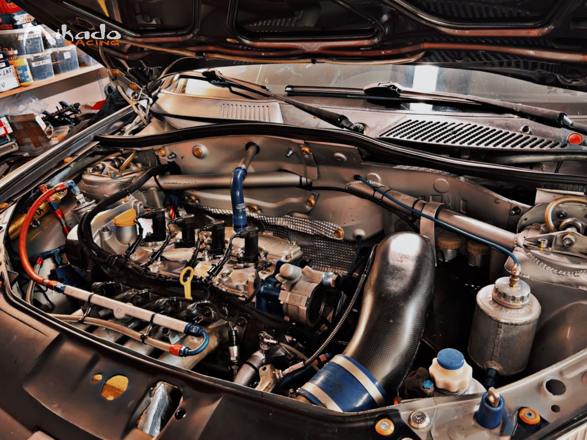 Clio super 1600+ Pieces Prix intéressant si rapide – photo 4 sur 4