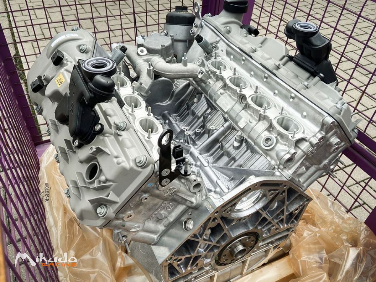 BMW M3 E92 S65 Engine