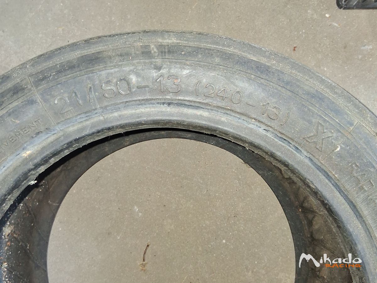 Vend 6 sliks michelin – photo 1 sur 2