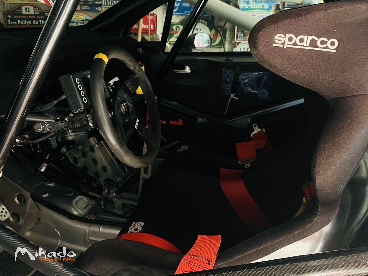 PEUGEOT 208 R2 – photo 5 sur 5