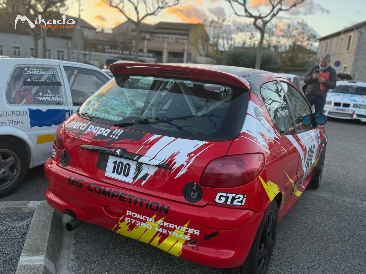 Peugeot 206 A6 sans moteur boire – photo 3 sur 7