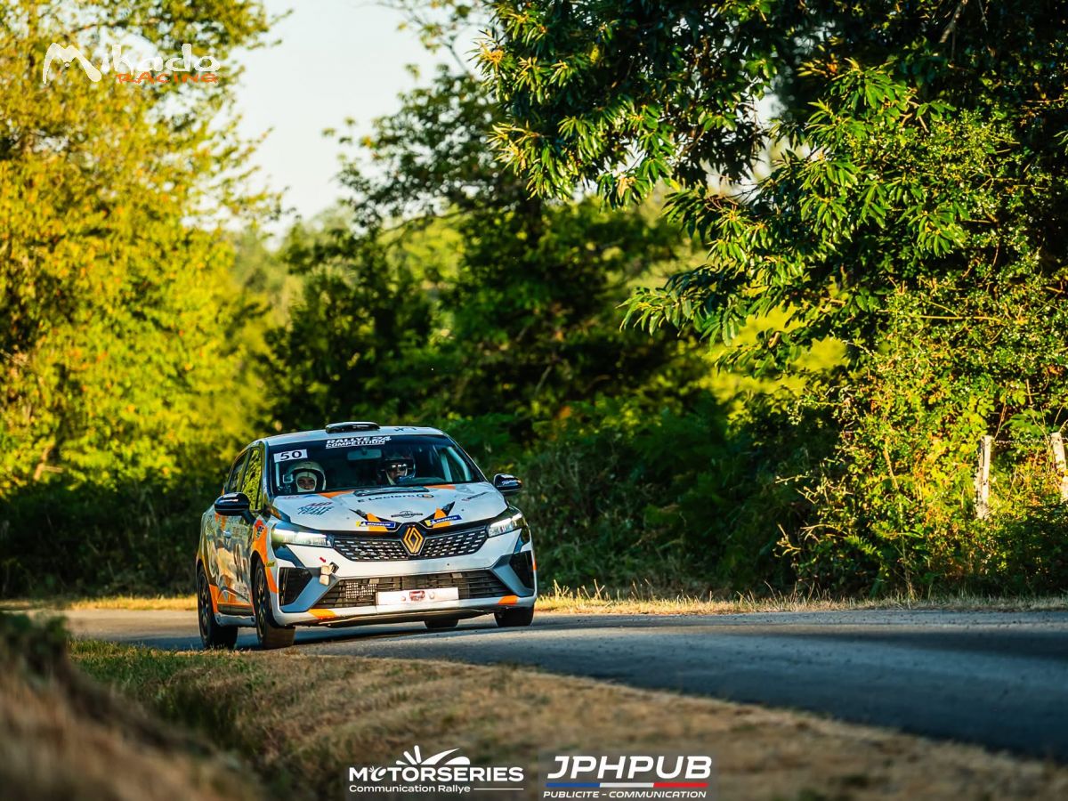 Louez votre clio rc5 en 2027 – photo 2 sur 2