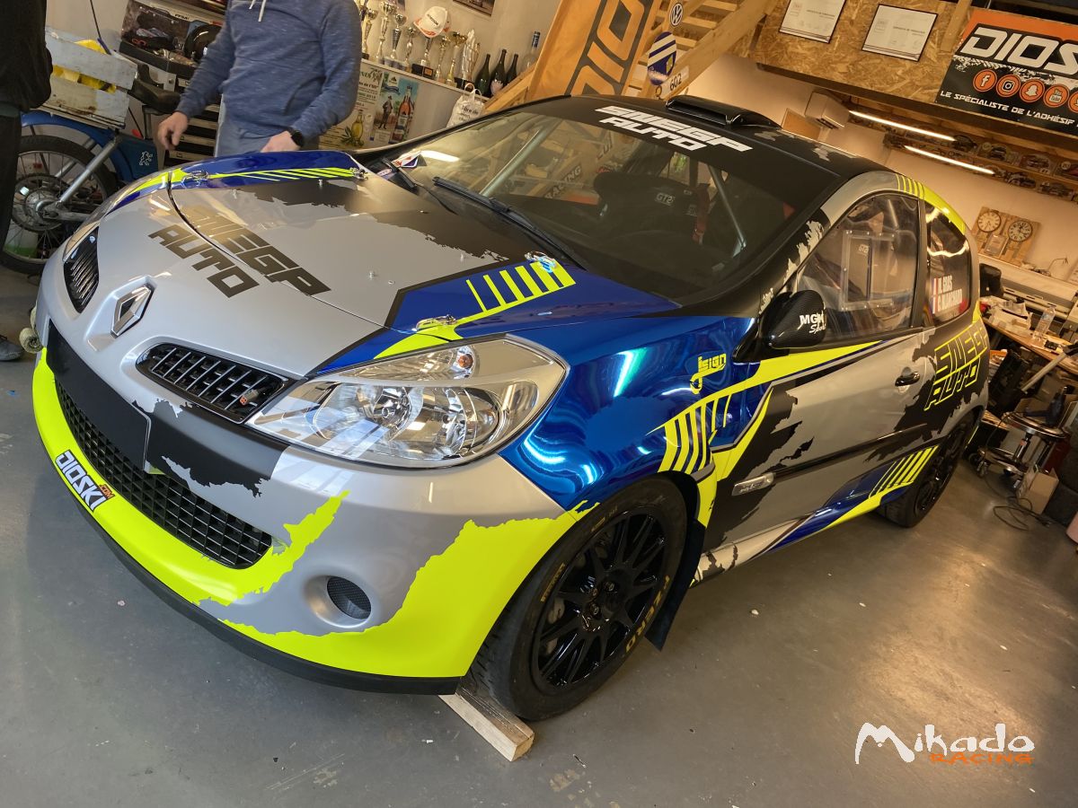 Clio f2000 – photo 1 sur 5