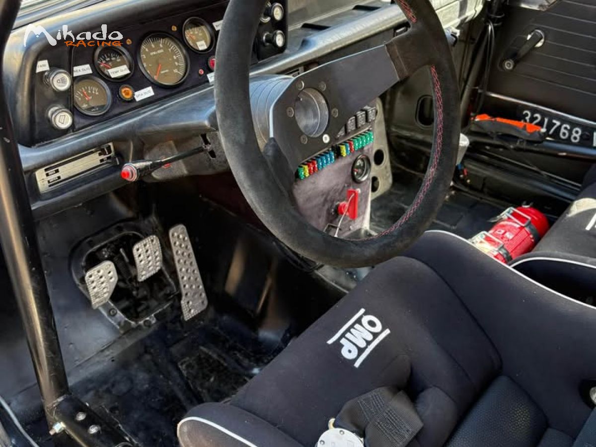 BMW 2002 TI – photo 3 sur 6