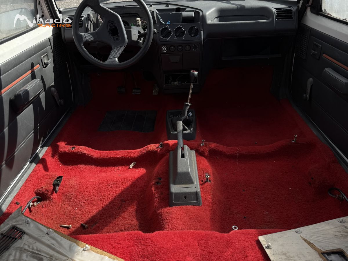 205 RALLYE – photo 5 sur 6