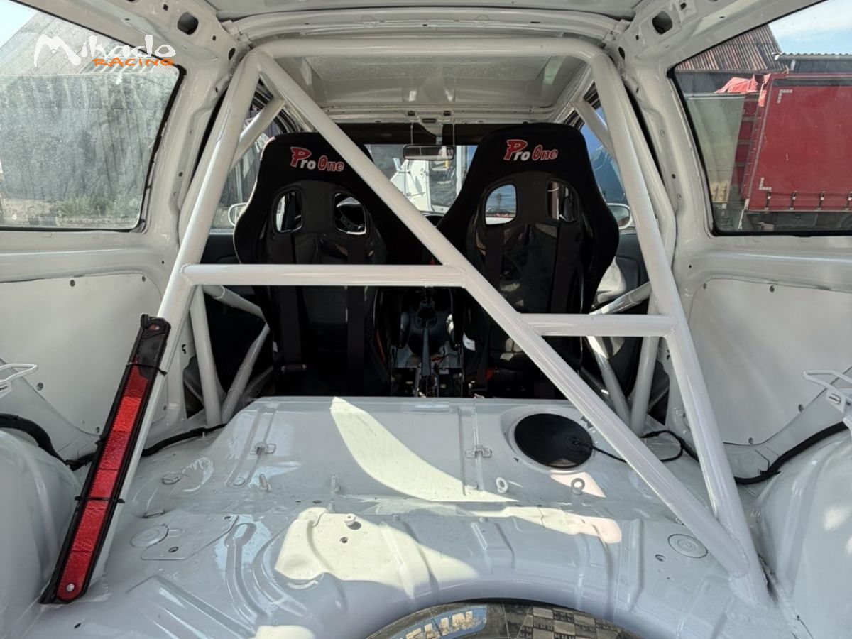 Clio 2RS N3 – photo 3 sur 4