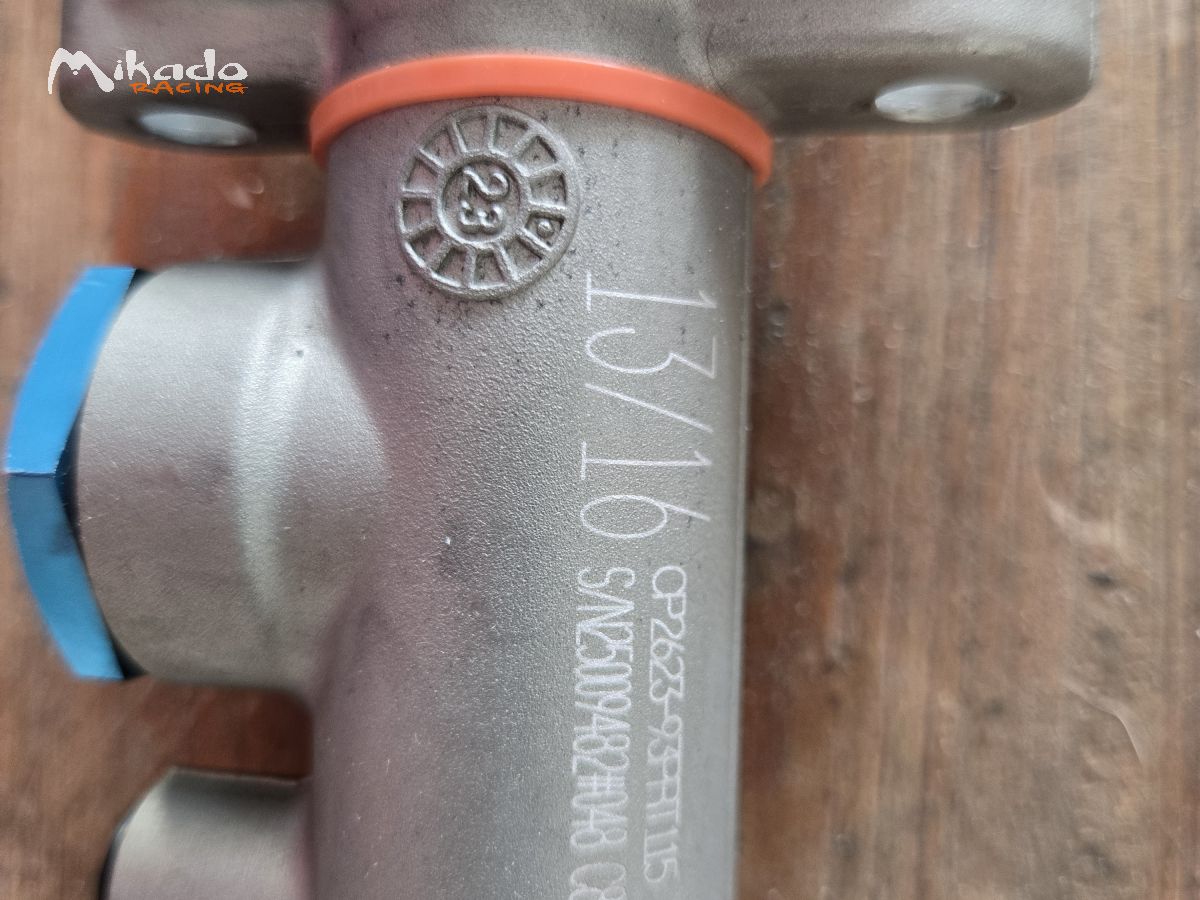 Mètre Cylindre AP Racing CP2623-93 – photo 3 sur 3