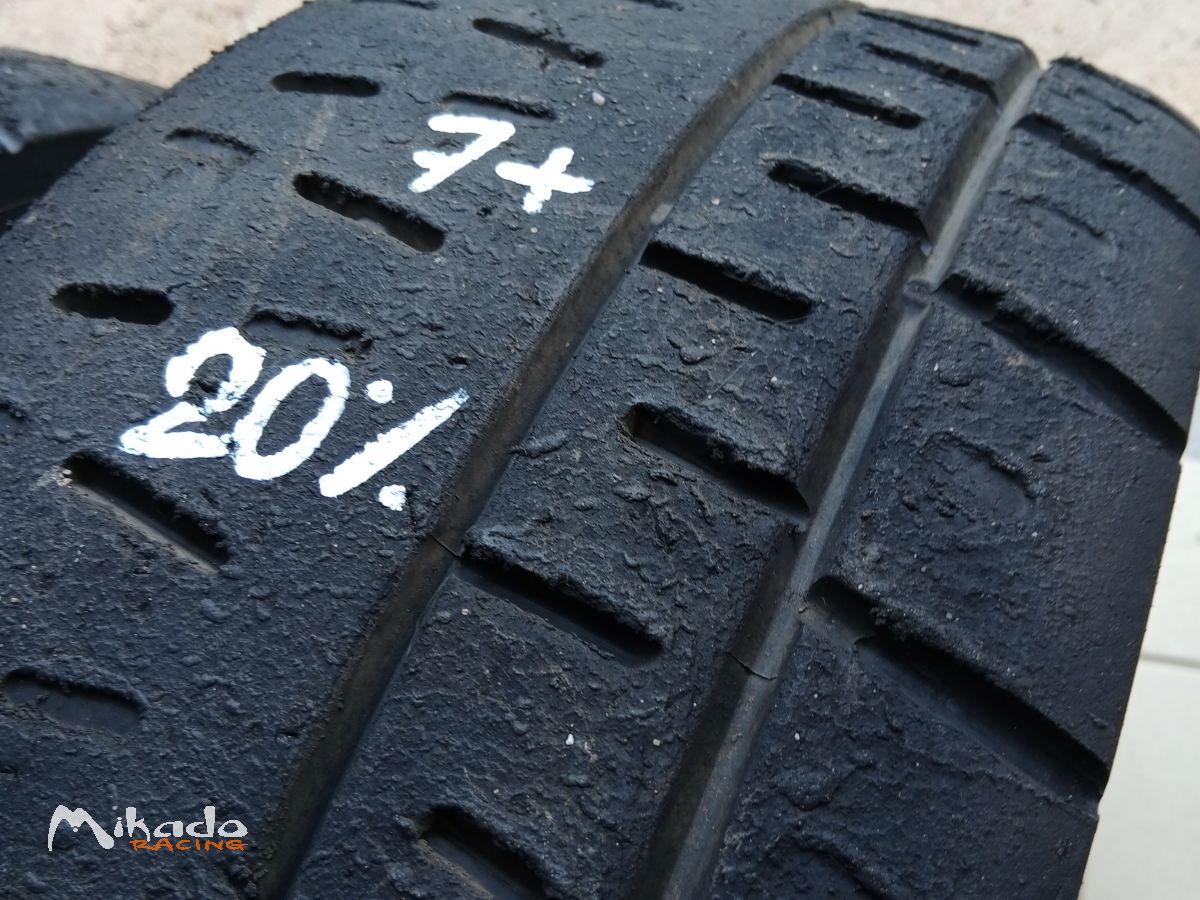 4 Pneus 17 Pirelli RA7 RA7+ – photo 2 sur 4