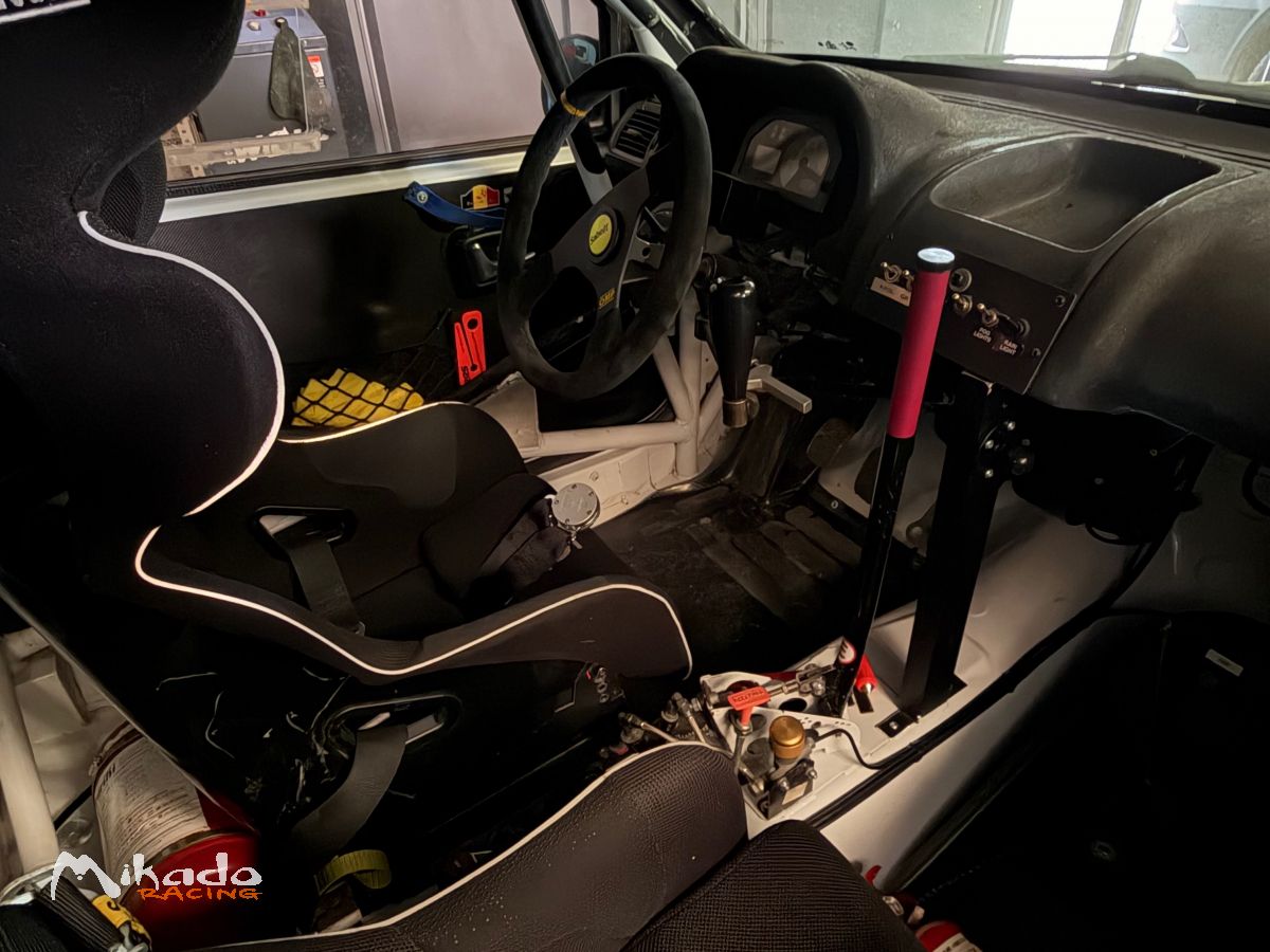 Renault Clio 2 RS – Phase 2 – Version Coupe Renault Sport – photo 4 sur 5