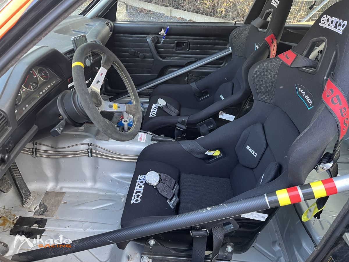 BMW M3 E30 groupe A – photo 4 sur 6