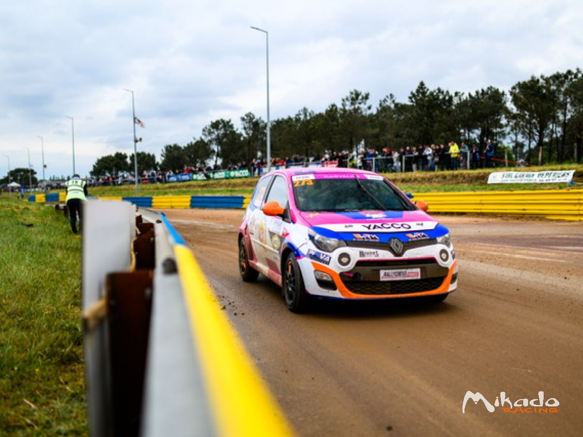 TWINGO R1 RALLYCROSS - FFSA - F F S A – photo 1 sur 6