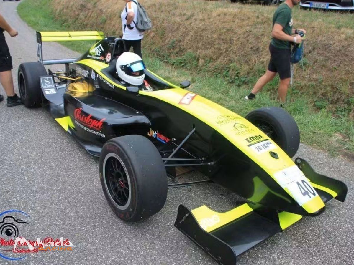 Tatuus formule renault (RESERVE) – photo 5 sur 5