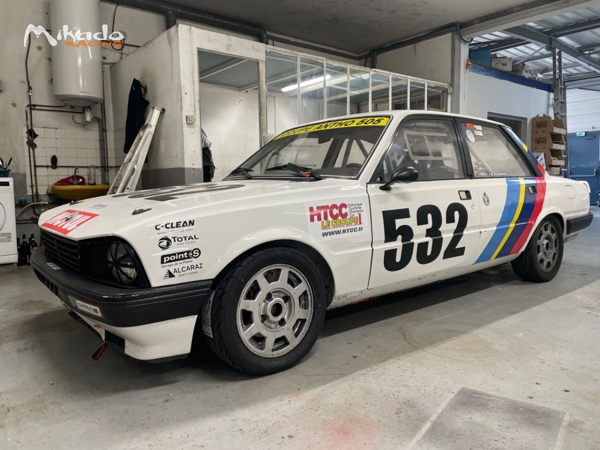 peugeot 505 V6 – photo 2 sur 4