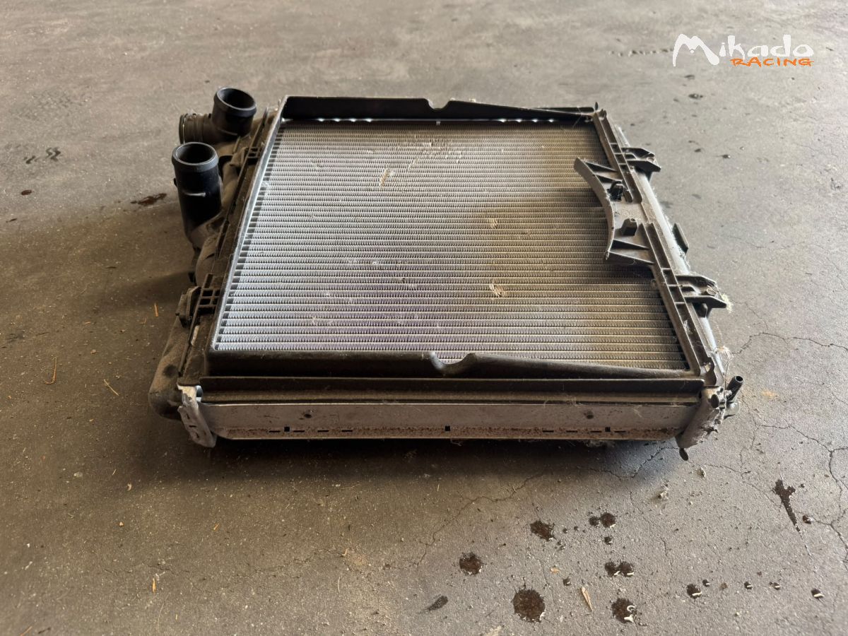 Radiateur Porsche 987, 997, GT3, GT3 Cup - 99710613102 – photo 2 sur 4