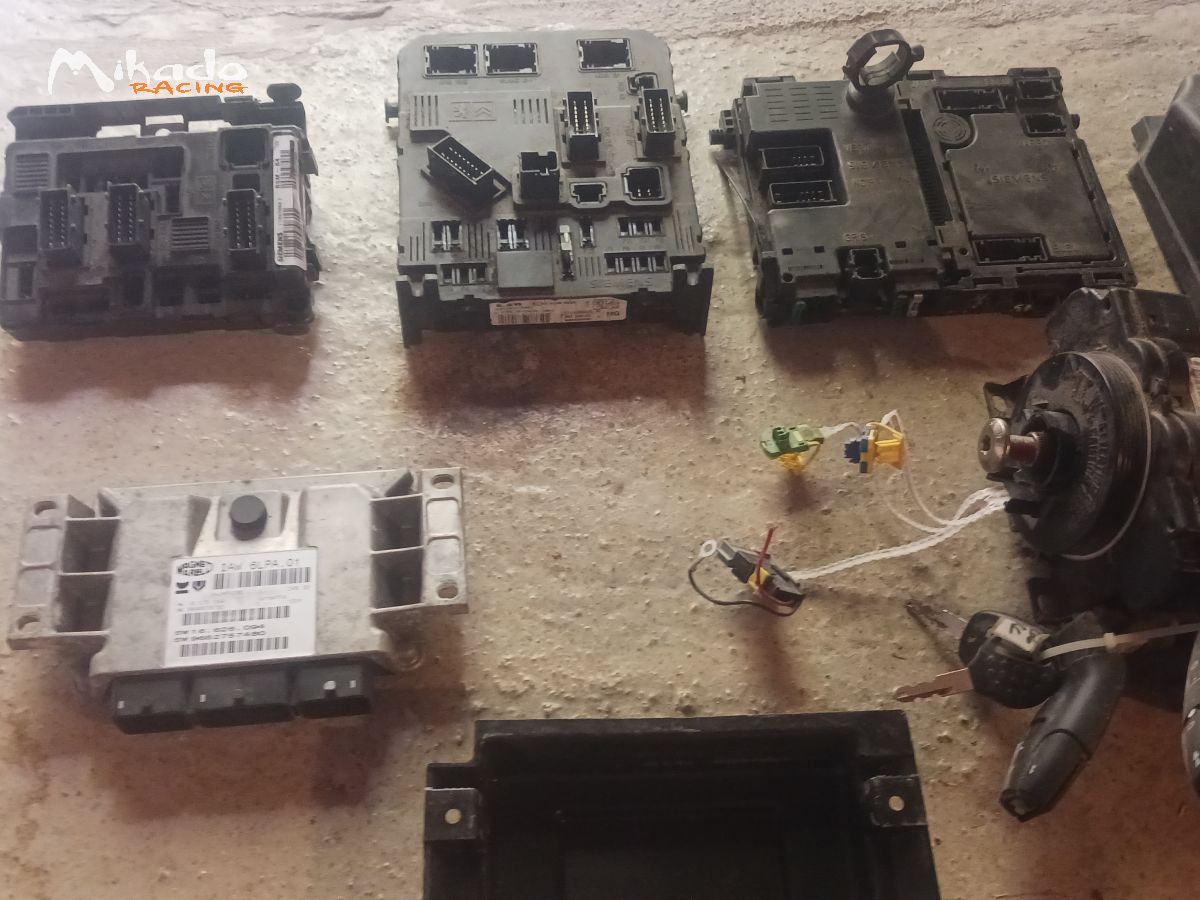 Faisceau moteur + calculateur + clefs ... – photo 2 sur 3