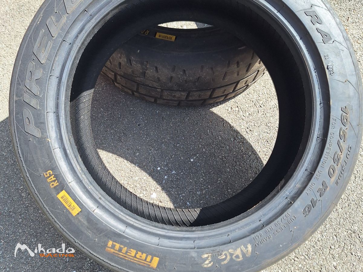 Pirelli RA5 quasi neufs en 16 – photo 1 sur 3