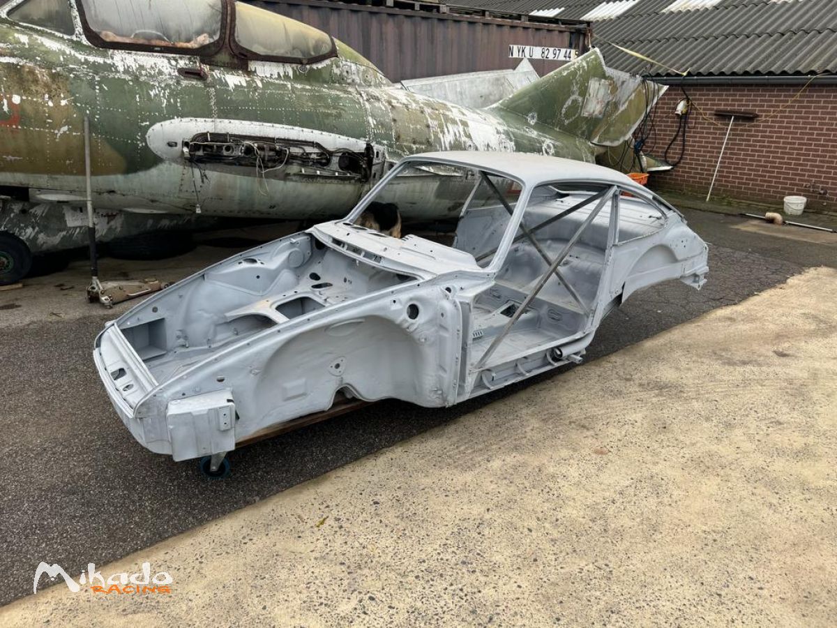 Caisse Porsche 911 1967 - sablée - projet – photo 1 sur 6