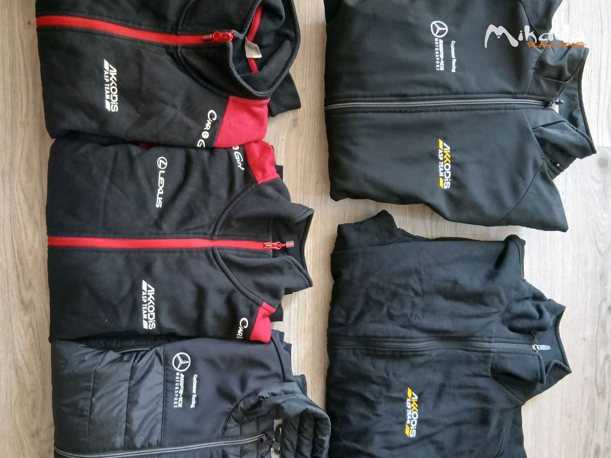 VÊTEMENTS OFFICIELS AKKODIS ASP TEAM (Mercedes-AMG & WEC Lexus) – Lot ou Détail – photo 1 sur 6