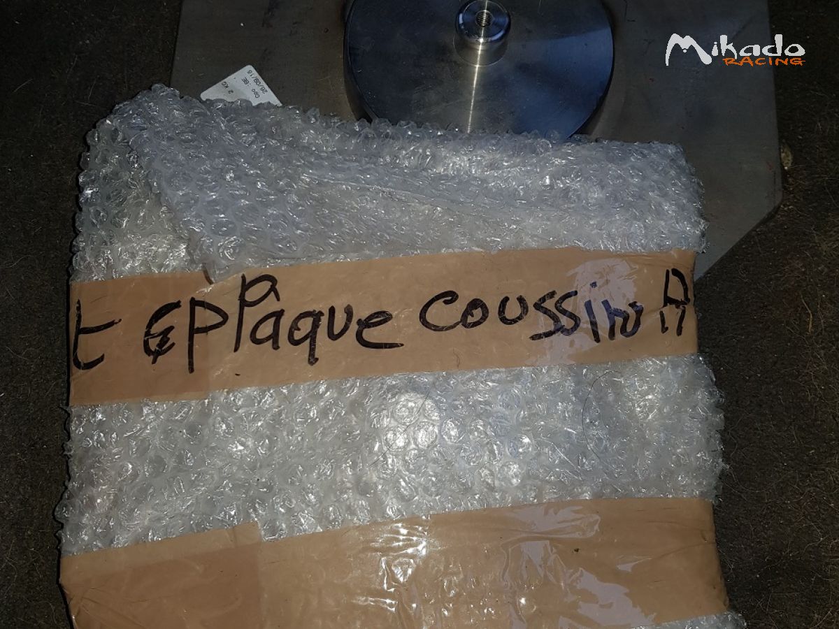 1 lot de 4 plaques coussin d'air haut Neuf pour bus Van hool (ses plaque sont pratiquement impossible a trouvé) état Neuf jamais utilisé. – photo 5 sur 5
