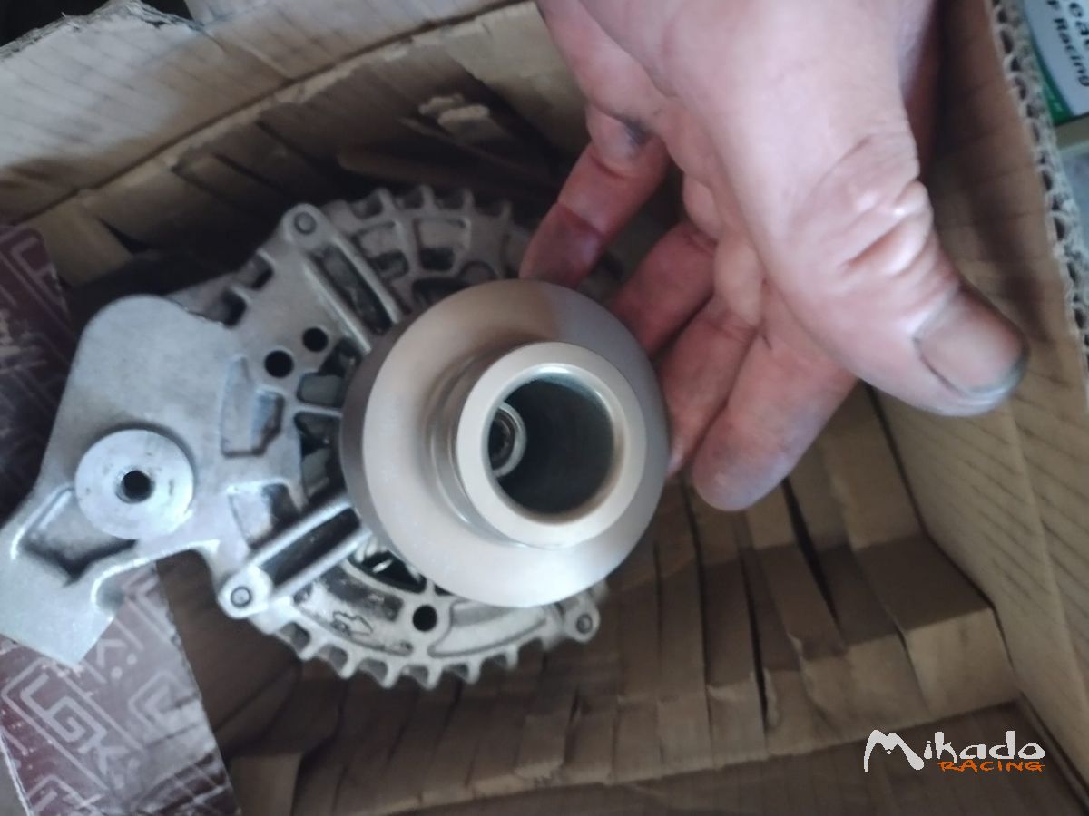 Alternateur fiesta r5 – photo 2 sur 2