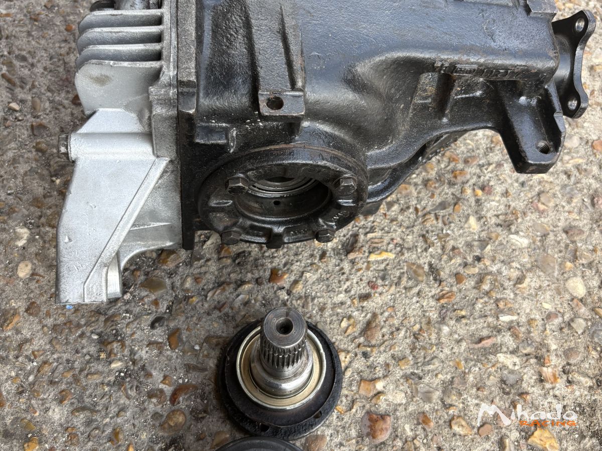 Pont autobloquant BMW E21 – photo 2 sur 2