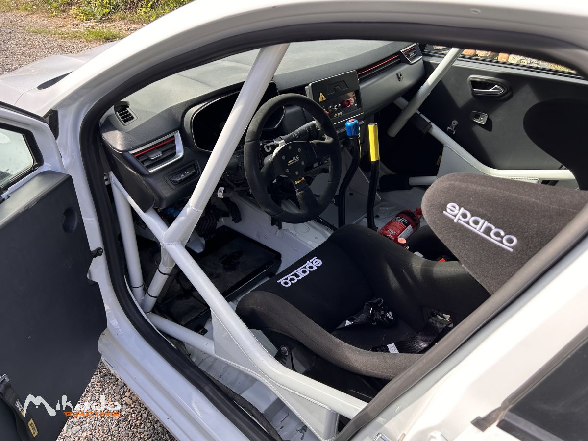 Clio rally5 – photo 3 sur 4