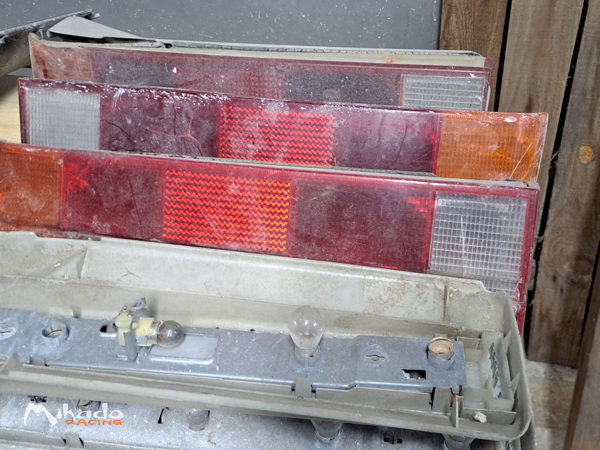 PIECES BMW E30 – photo 4 sur 6