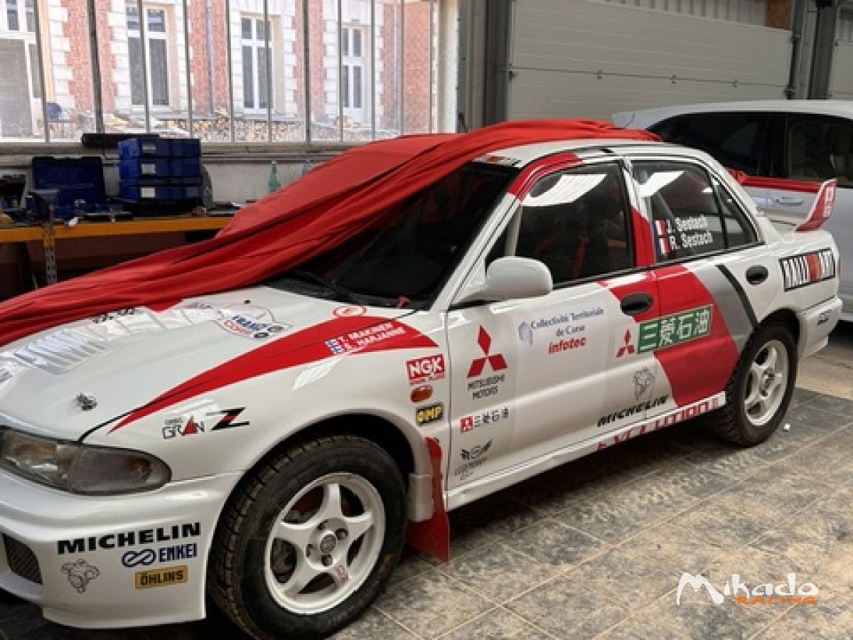 MITSUBISHI EVO III – photo 2 sur 3