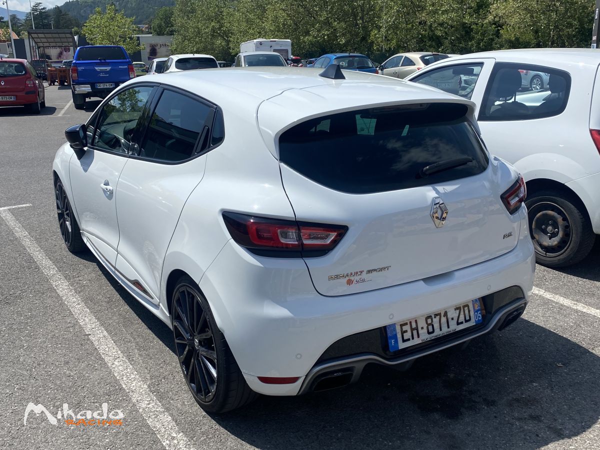 Clio rs trophy – photo 2 sur 2