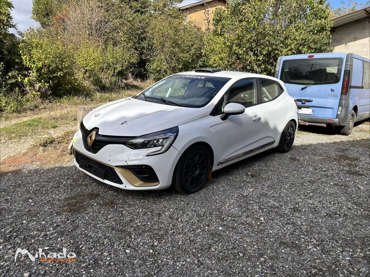 Clio rally5 – photo 1 sur 4
