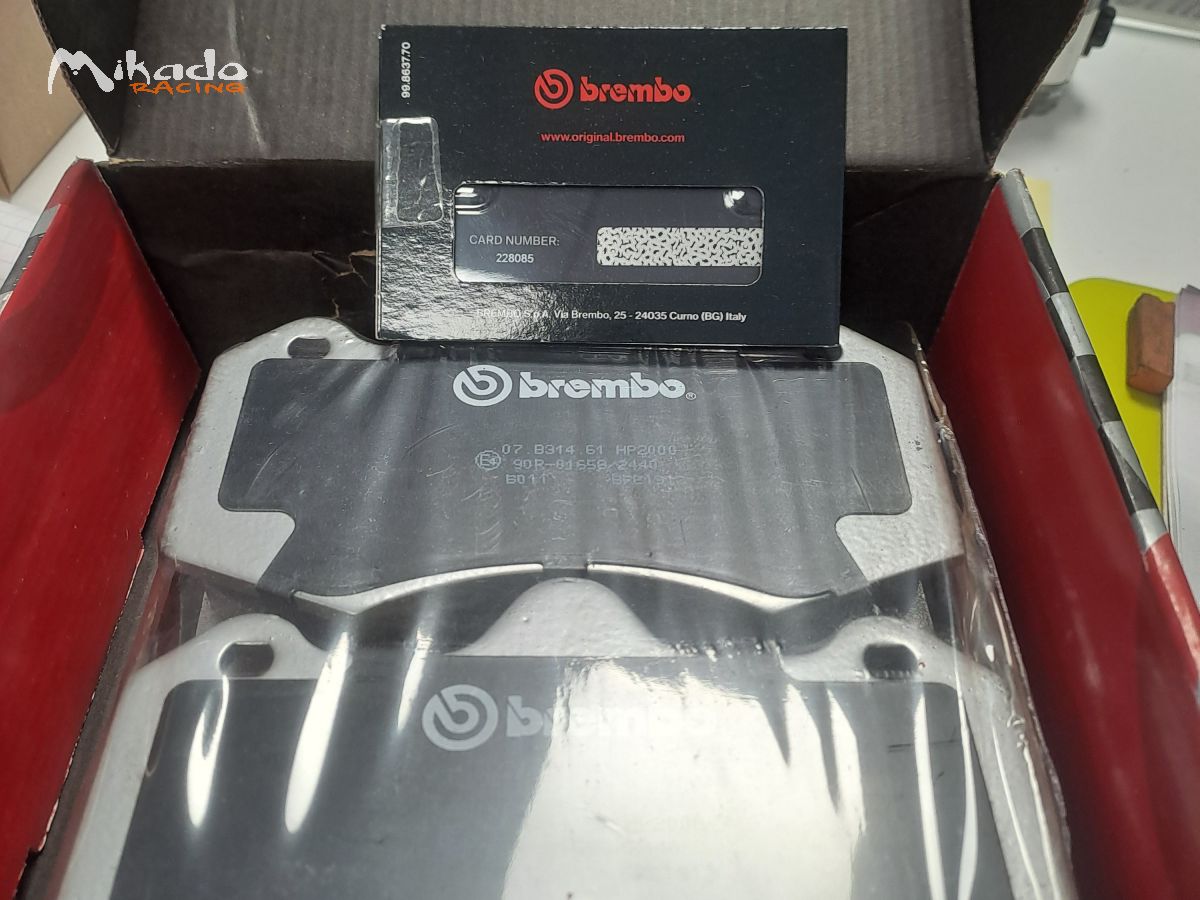 jeu de plaquettes de frein Brembo 07-B314.61 HP2000 – photo 1 sur 2