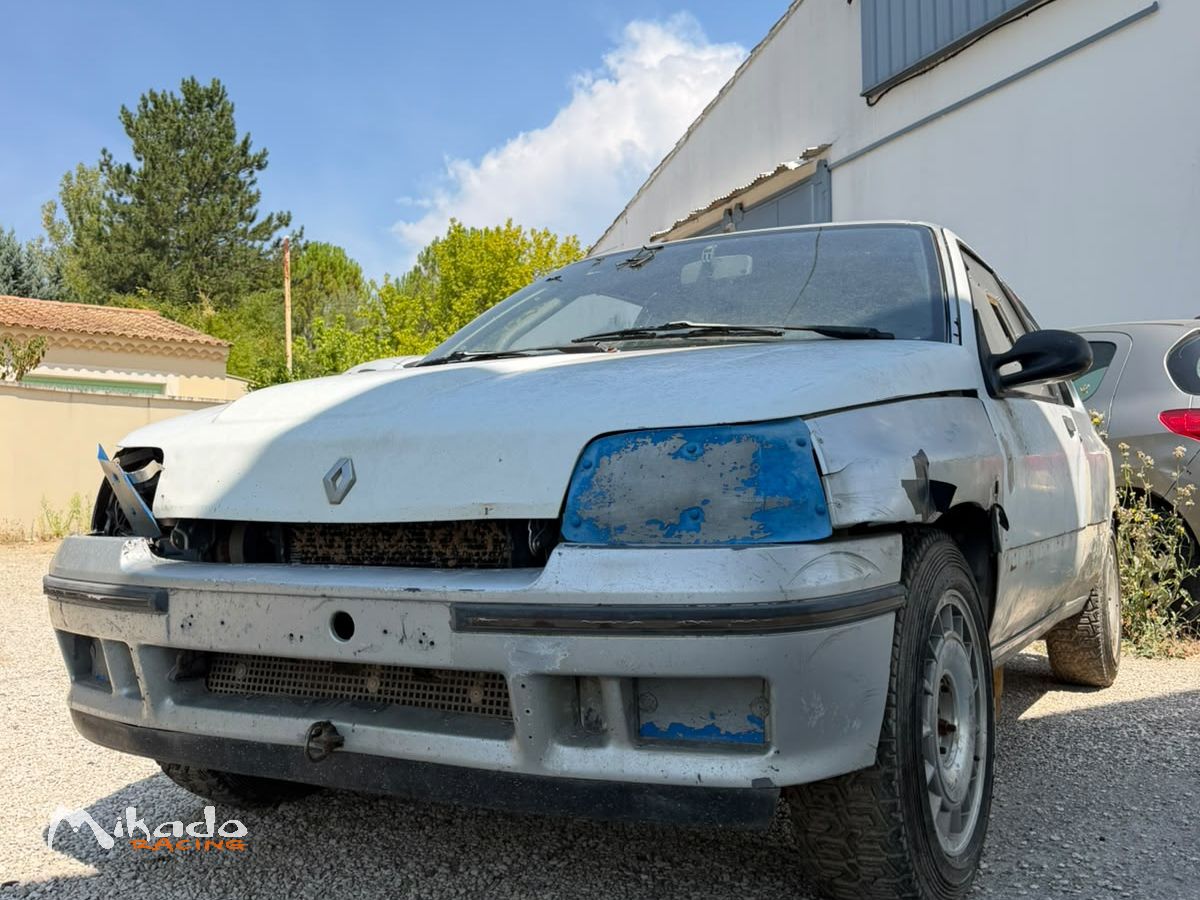 Clio 1 ex-autocross – photo 2 sur 6