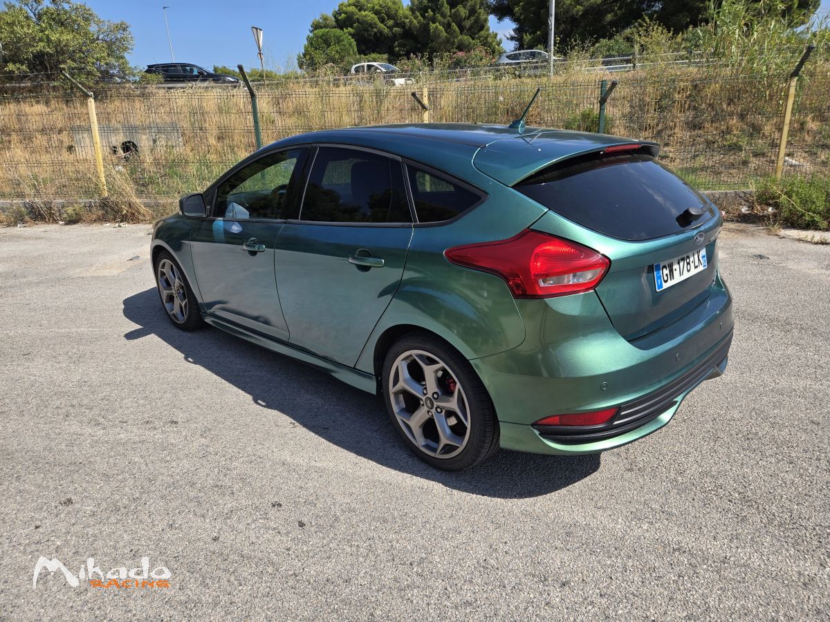 Ford focus mk3 ST 2l 250cv de 02/2018 – photo 3 sur 6