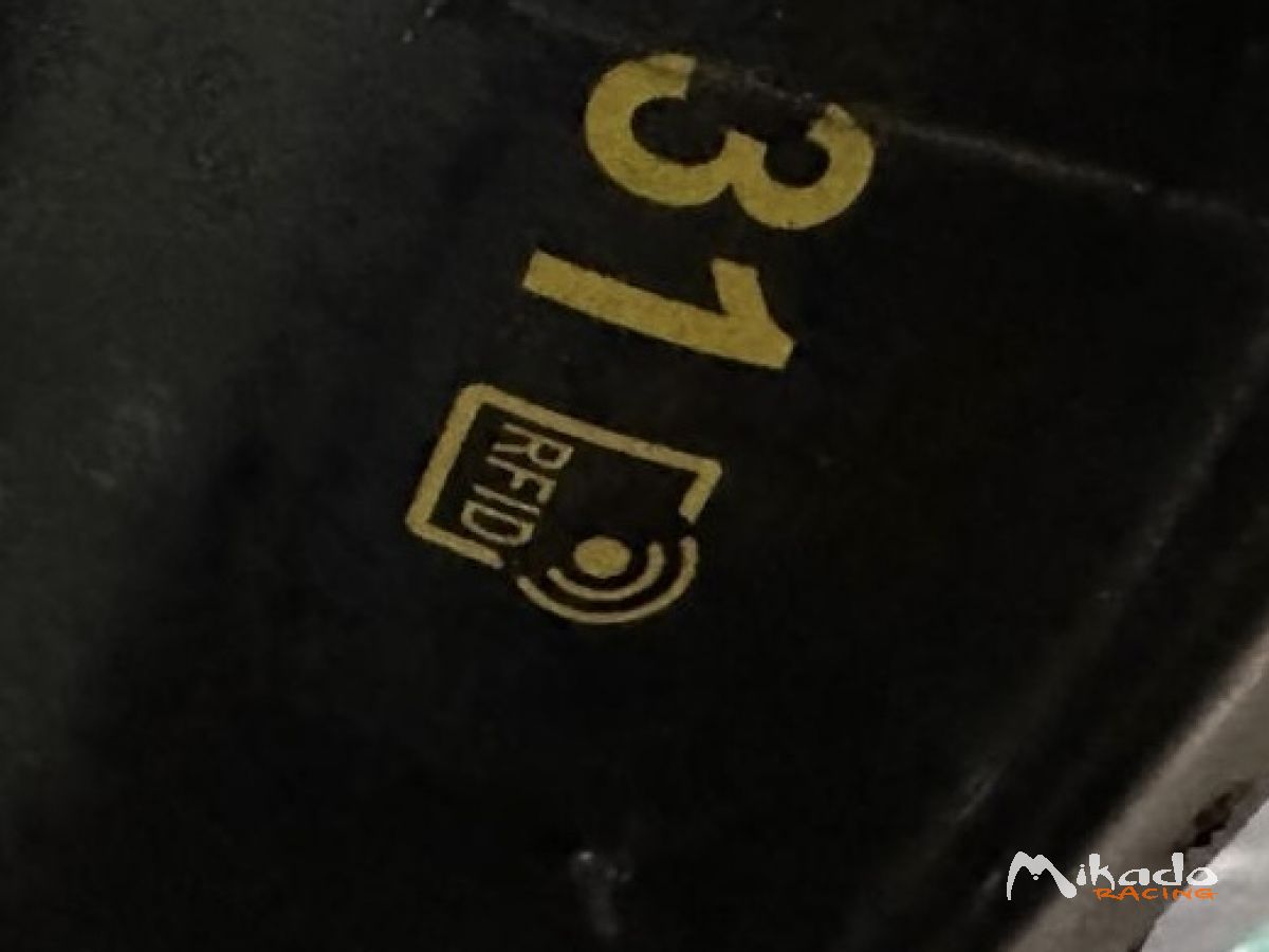 Pneu Michelin 17 – photo 2 sur 2