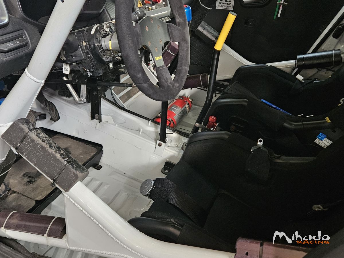 Vend Clio Rally5 – photo 4 sur 4