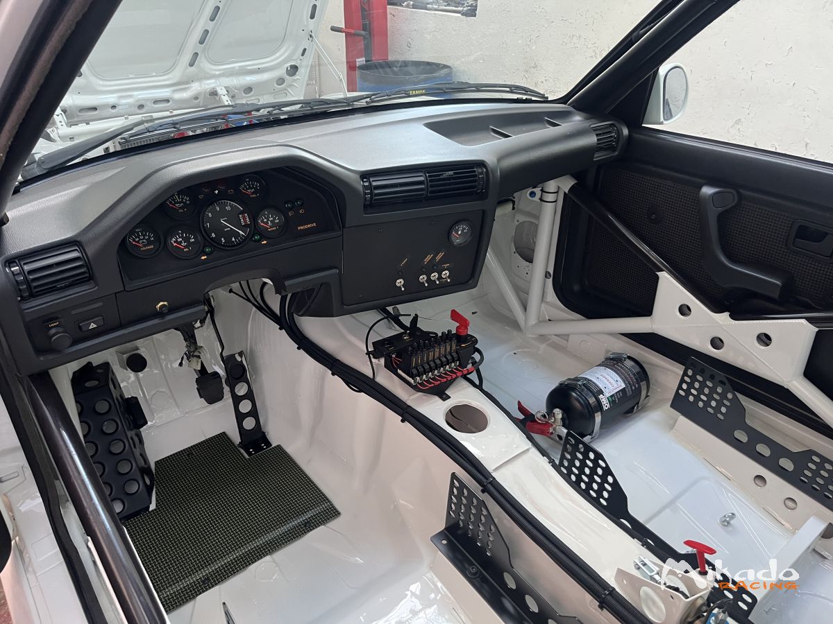 EVORACE loue BMW M3 GrA – photo 4 sur 5