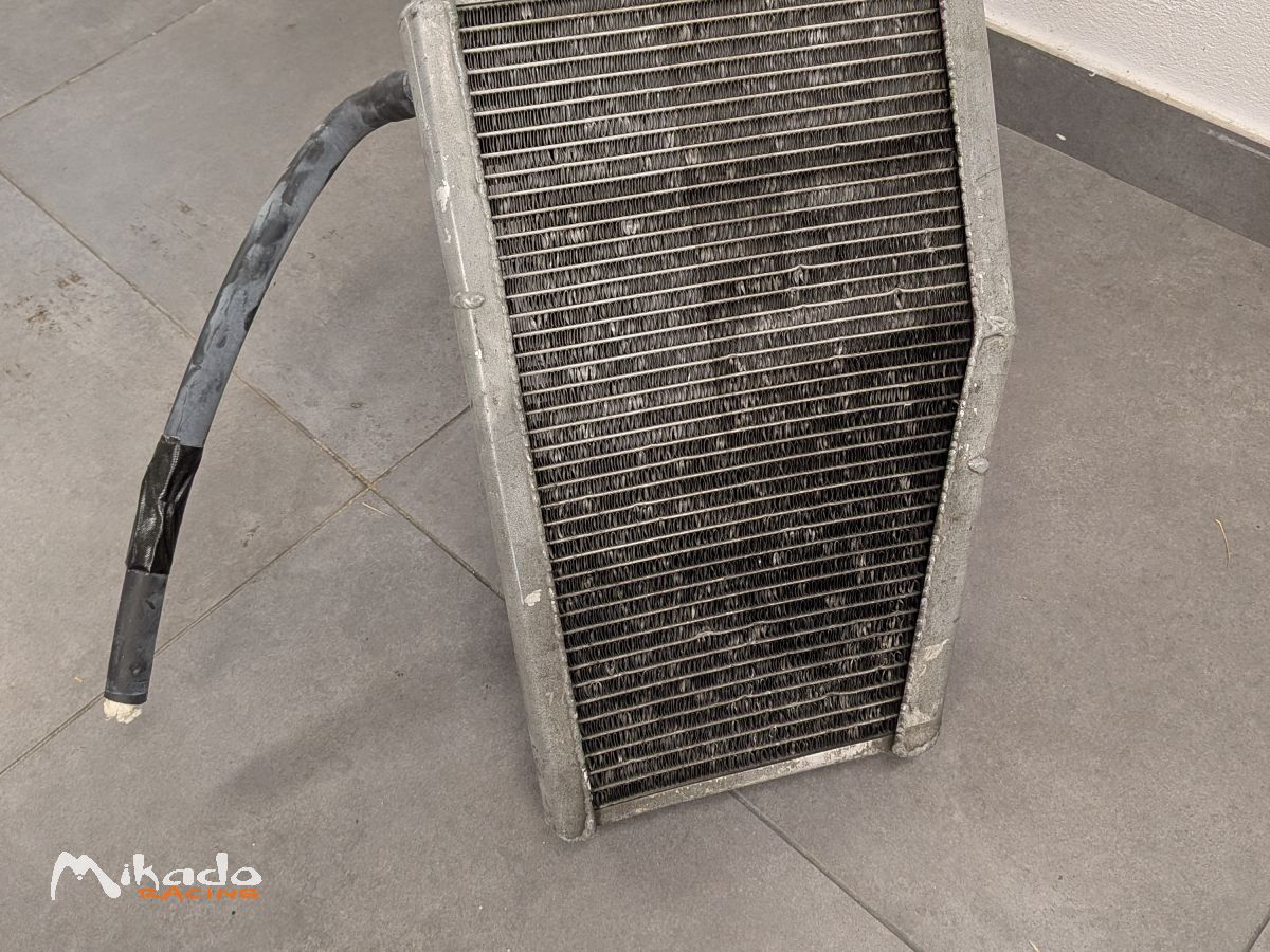 Radiateur aluminium pentagonale KZ125 – photo 1 sur 2