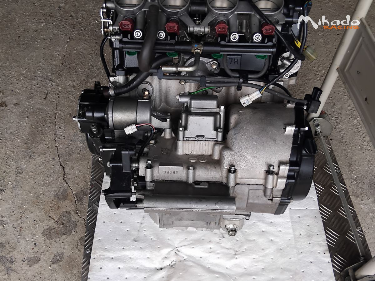 Moteur 600 GSXR 2010 – photo 2 sur 3