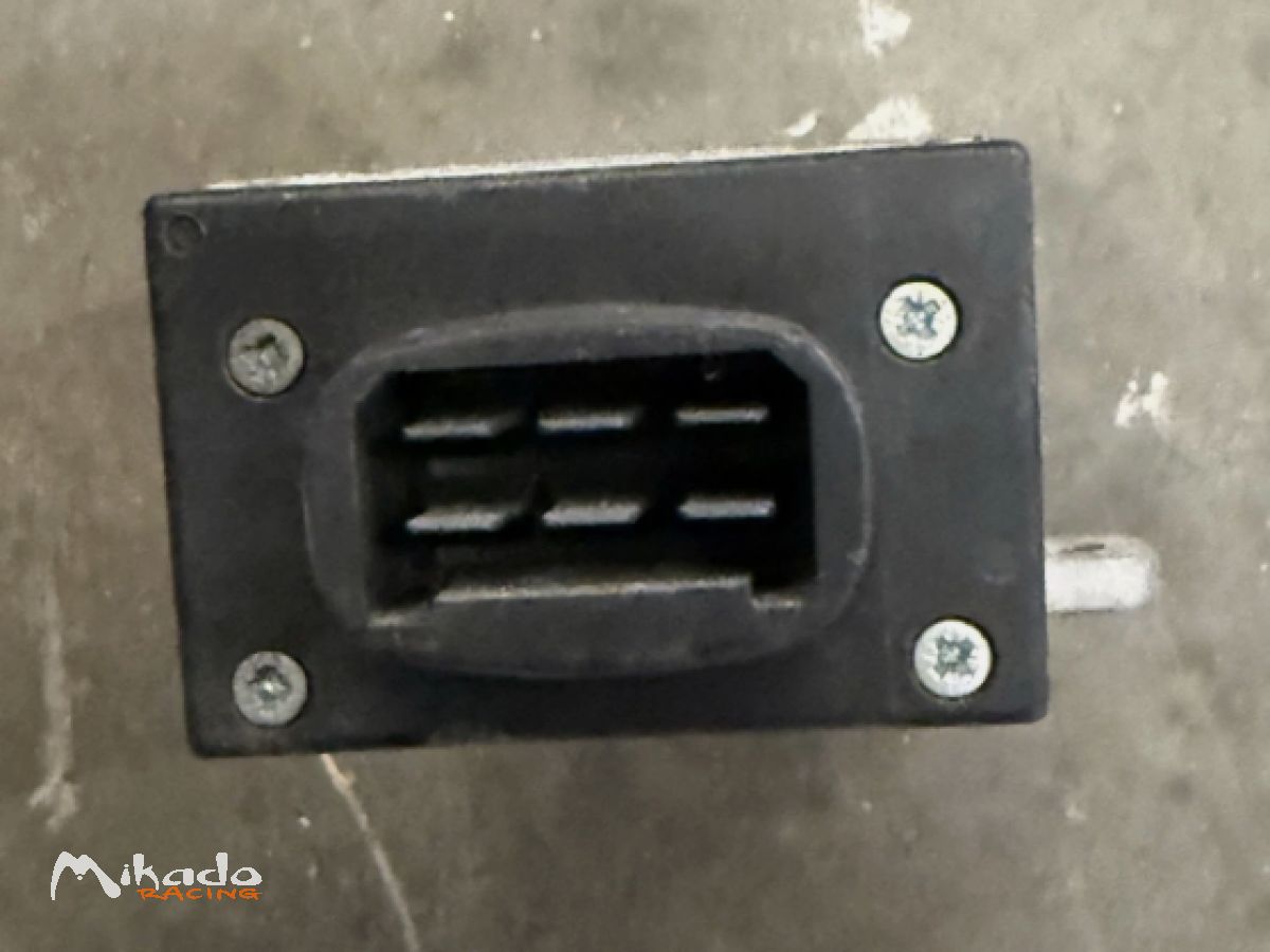 Module amplificateur allumage Porsche 924 - 0227100010 – photo 3 sur 4