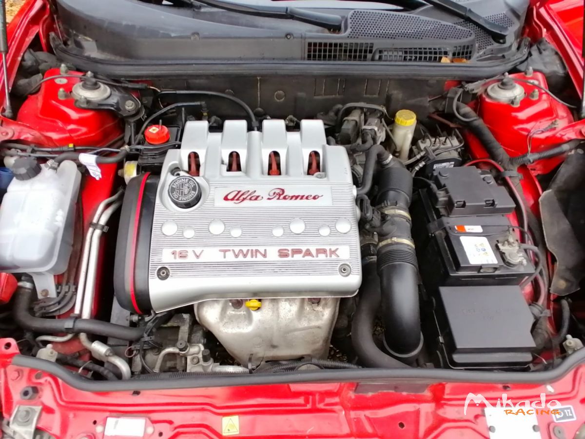 ALFA 147 2.0 TWIN SPARK état collection – photo 5 sur 6